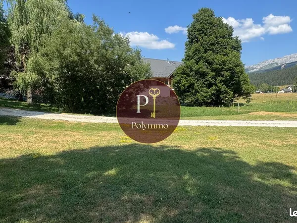 Terrain 750 m² CORRENCON EN VERCORS