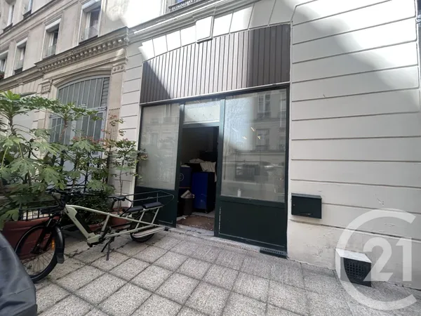 Local 3 pièces 57 m²