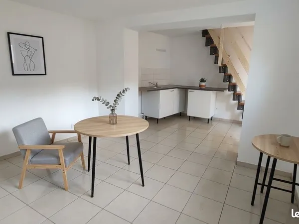 F2 duplex centre ville de Carvin