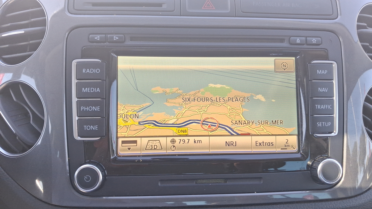 Volkswagen Tiguan 2.0 TDI 140 FAP BlueMotion Technology — photo 16
