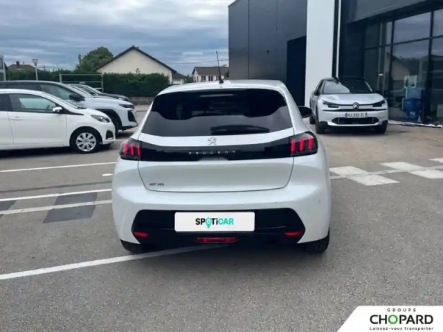 Peugeot 208 puretech 100 s&amp;s eat8 — photo 24
