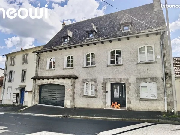 Propriété 9 pièces 340 m²
