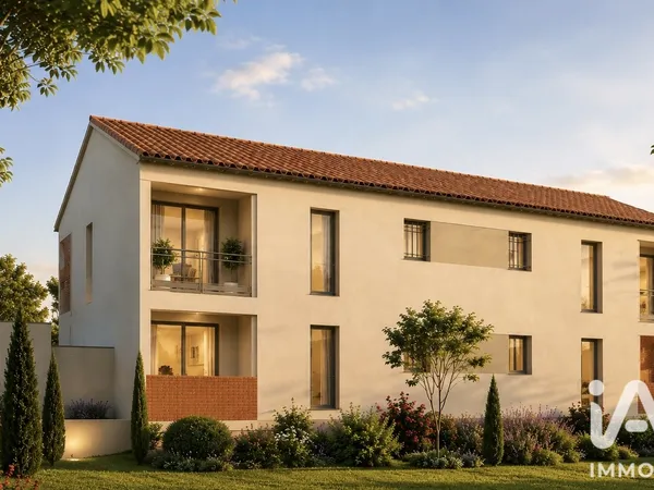 Terrain 680 m²