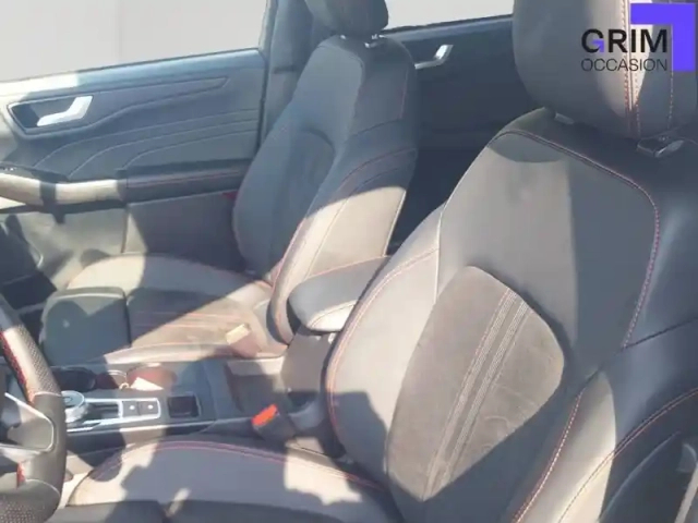Ford Kuga 2.5 duratec 243 ch phev powershift — photo 4