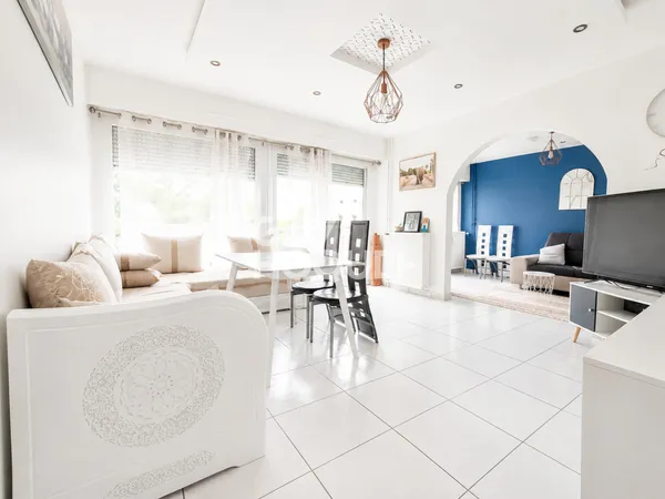 Appartement T3 de 79.04 m² évolutif en T4