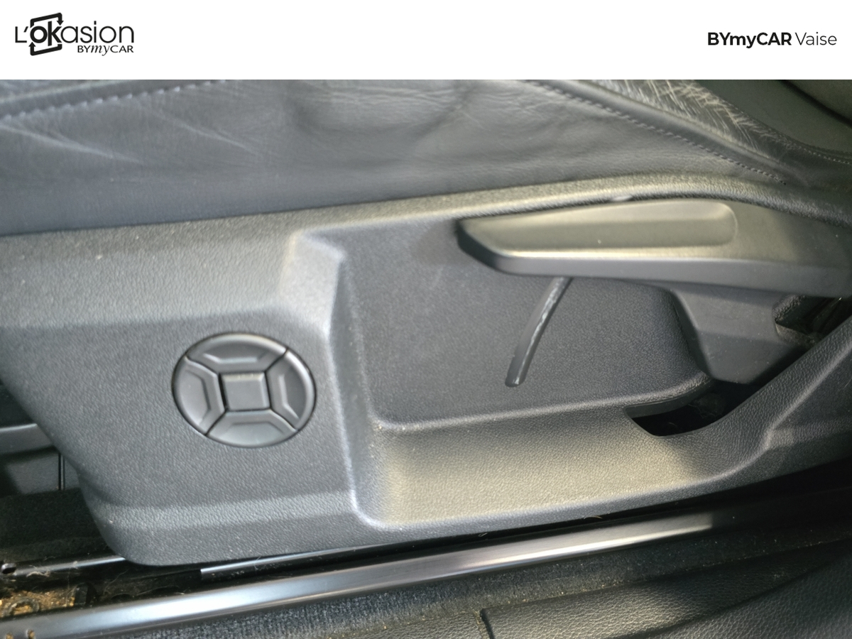 Audi Q3 35 TDI 150 ch S tronic 7 — photo 19