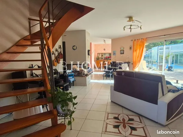 Maison 6 pièces 150 m²