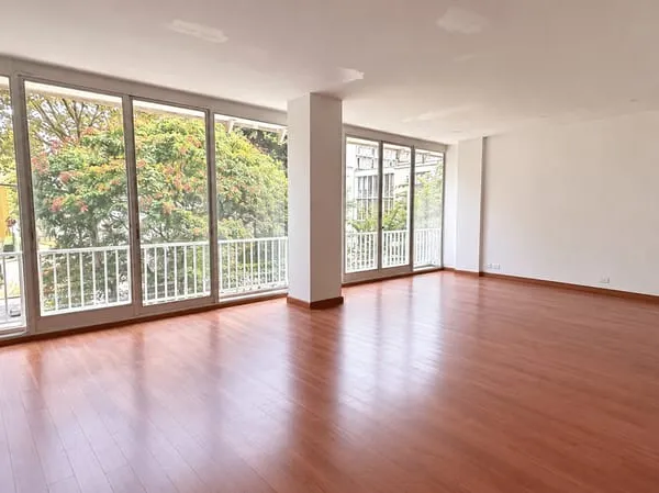 Appartement 4 pièces 76 m²