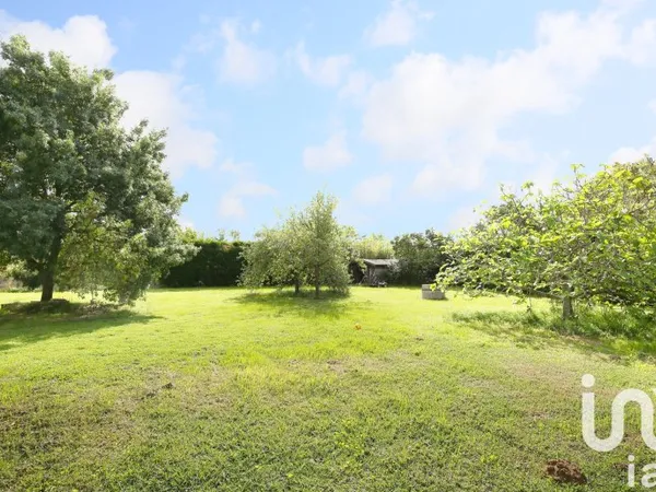 Terrain 1061 m²