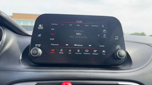 Fiat Tipo Cross 1.6 MultiJet 130 - Pack – 2021 – 81398 km – Diesel – Boîte Manuelle — photo 16