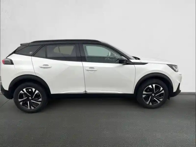Peugeot 2008 puretech 130 s&amp;s eat8 — photo 4