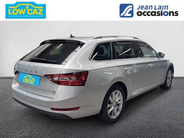 Skoda Superb combi 2.0 tdi 150 scr dsg7 — photo 5