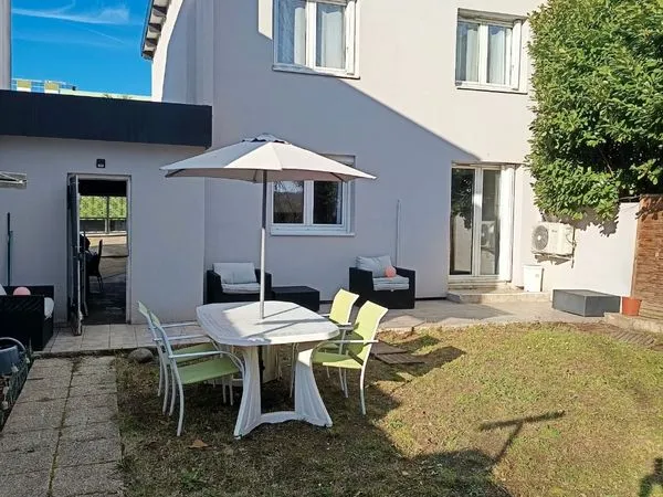 Particulier vends maison/ pavillon T4