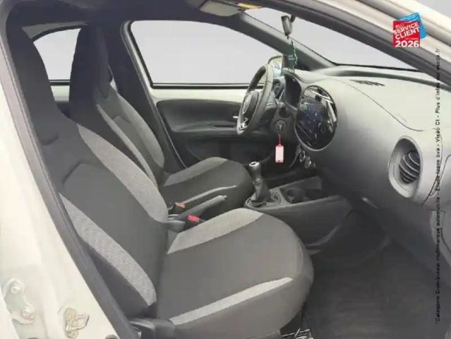 Toyota Aygo X 1.0 vvt-i 72ch dynamic my24 — photo 5