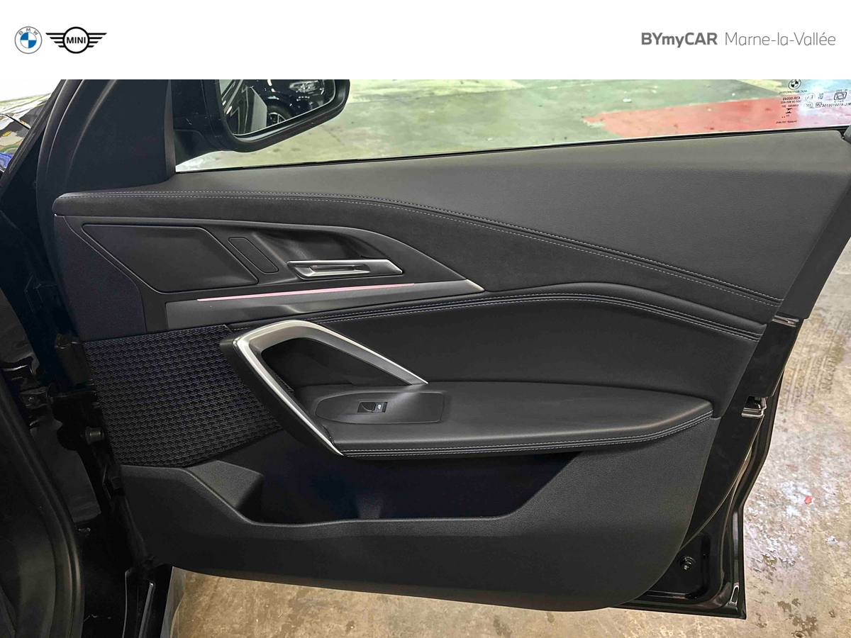 BMW X1 sDrive 20i 170ch DKG7 — photo 27