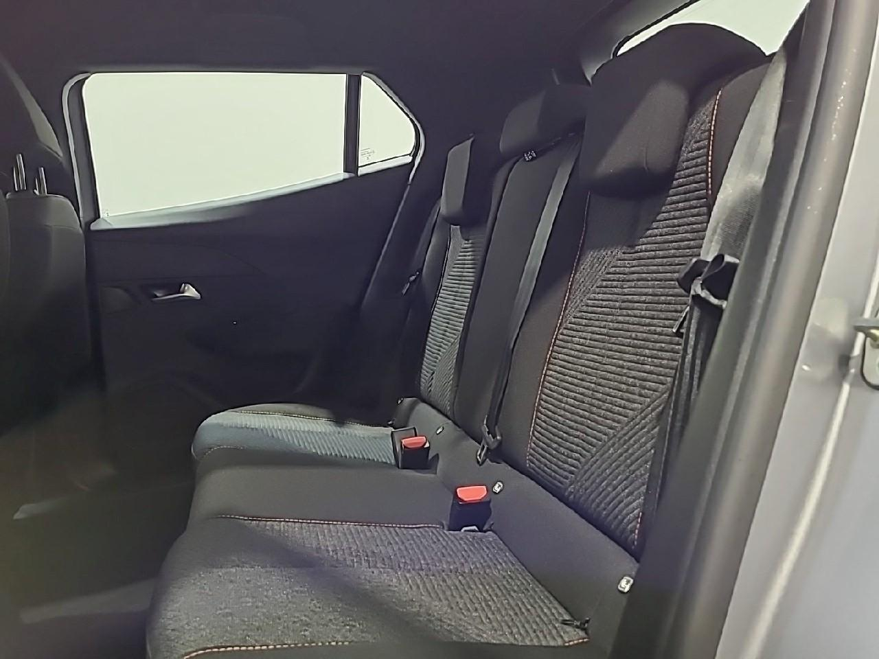 Peugeot 2008 100 s&s bvm6 style — photo 13