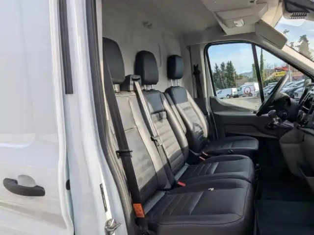 Ford Transit 2t fg t350 l2h2 2.0 ecoblue 170ch s&amp;s trail soit 28132 ht — photo 9