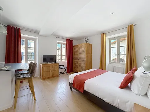 Appartement 8 pièces 190 m²