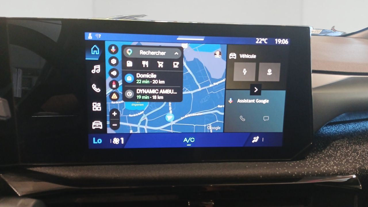 Renault Clio E-Tech full hybrid 160 ch — photo 16