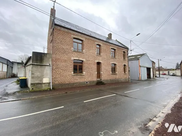 Bureau 225 m²