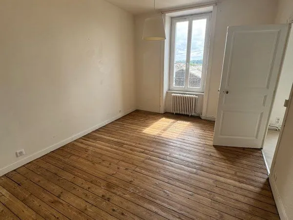 Vends grand appartement 2 pièces Limoges
