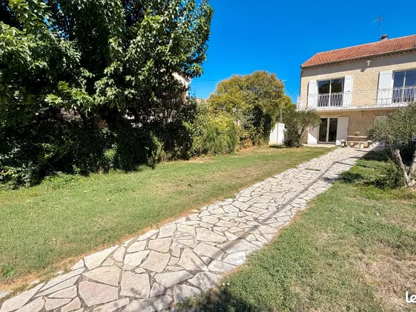 Villa 6 pièces 121 m²