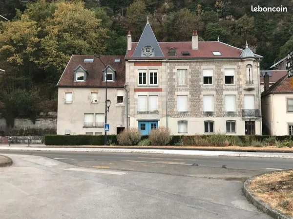 Immeuble de rapport 21 pièces 518 m²
