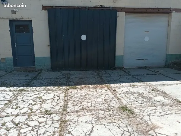 Loue entrepot à Camblain Châtelain