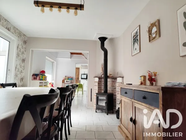 Maison 10 pièces 225 m²