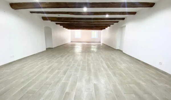 Local commercial 95 m²