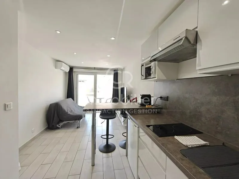 Photo 9