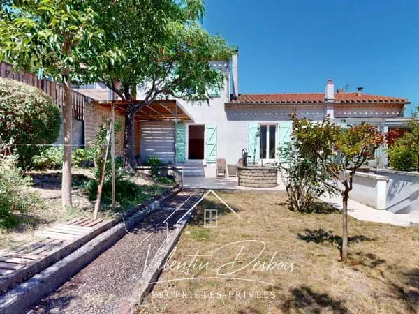 CARCASSONNE - MAISON - 3 CHAMBRES - PUITS - VERANDA - JARDIN