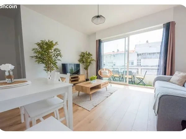 Appartement 2 pièces meublé - 38 m² - Royan