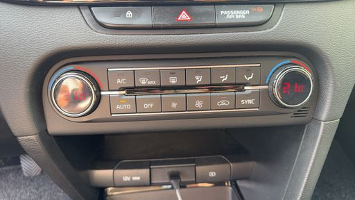 Kia Ceed 1.0 T-GDi 100 - Active – 2022 – 47851 km – Essence – Boîte Manuelle — photo 9