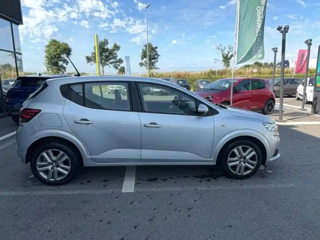 Dacia Sandero sce 65 — photo 5