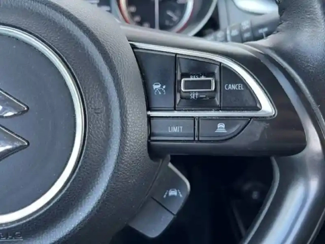 Suzuki Swift 1.2 dualjet hybrid — photo 14