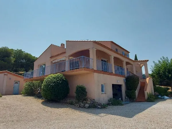 Llauro - Maison meublée 170 m² sur 4 500 m² - Piscine - Vues Canigou, plaine du Roussillon et Médite