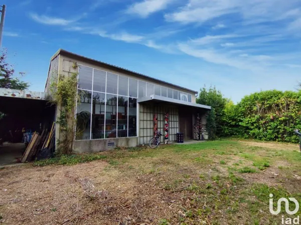 Local commercial 166 m²