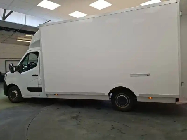 Renault Master phc trac f3500 l3h1 blue dci 145 euro vi — photo 5