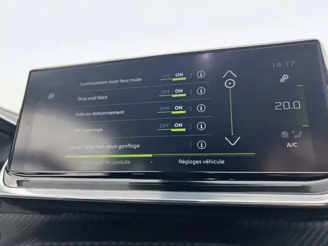 Peugeot 2008 puretech 130 s&amp;s bvm6 — photo 25