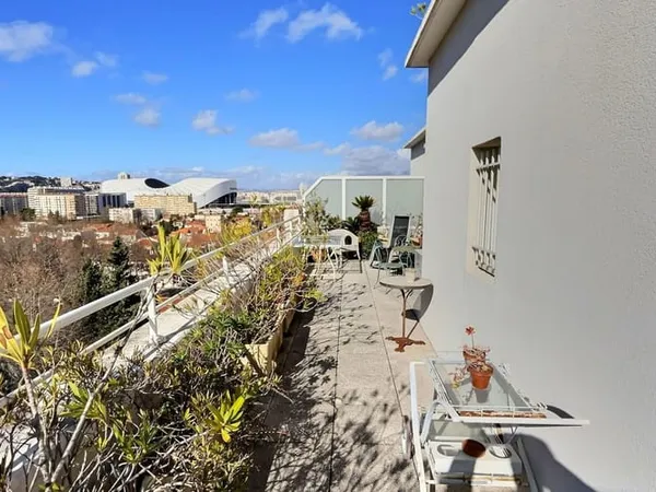Appartement 4 pièces 98 m²