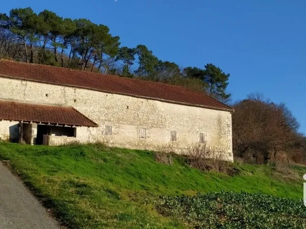 Maison 2 pièces 300 m²