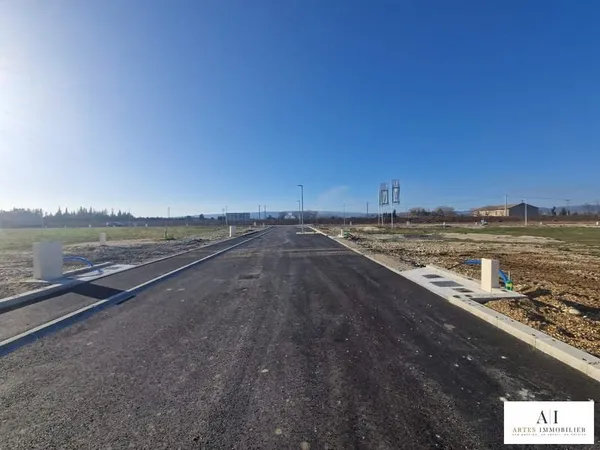 PARCELLE A BATIR DE 373 m²