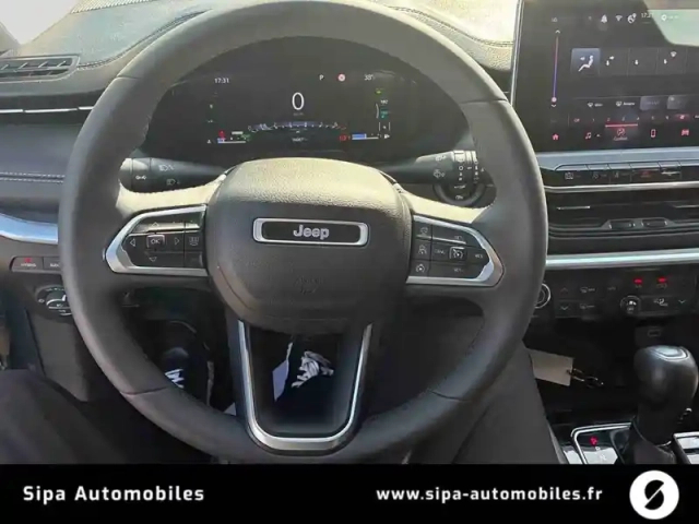 Jeep Compass 1.3 phev t4 190 ch 4xe eawd — photo 13