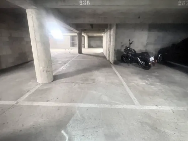 Parking 11 m²