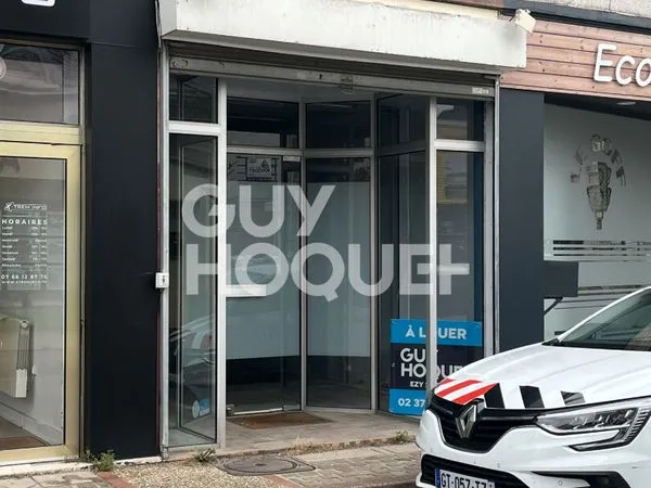 Local 31 m² EZY SUR EURE