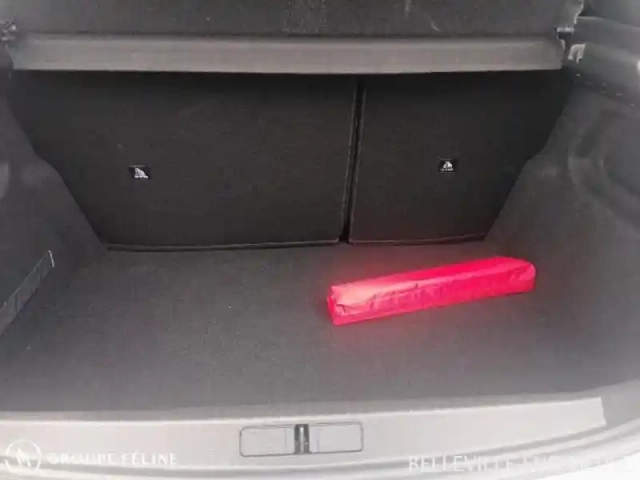 Peugeot 208 100ch s&amp;s allure  pack  bvm6 — photo 6