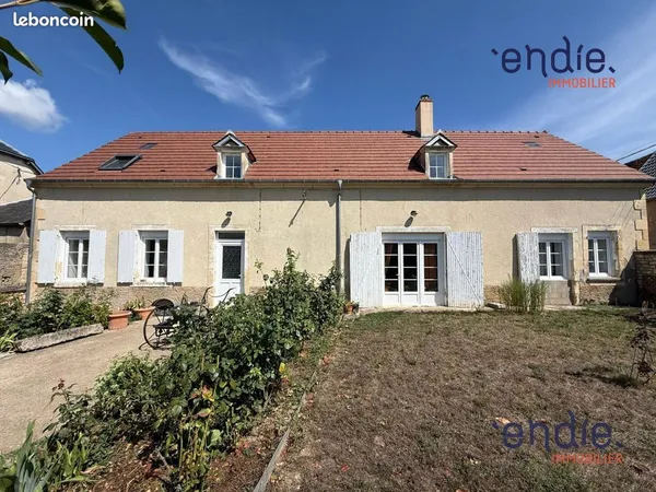 Propriété 8 pièces 220 m²