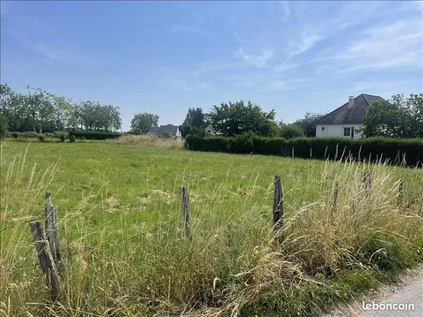 Terrain 899 m² Blere