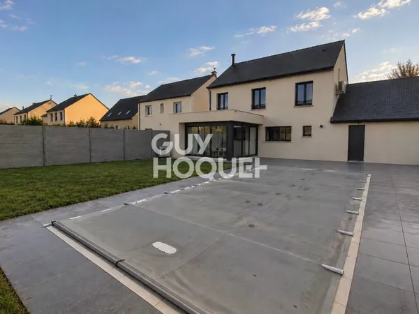 Maison à vendre de 6 pièces de 147 m²
